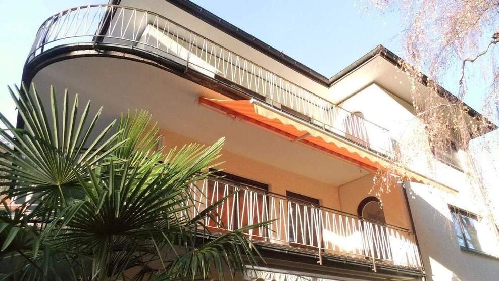 Sonnige, ruhige, komfortable Vierzimmerwohnung mit eigenem großem Garten am Albufer von Privat 4 zimmer