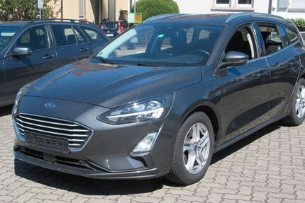 Ford Focus 185.000 km 8.200 &euro; Niefern-Öschelbronn 75223