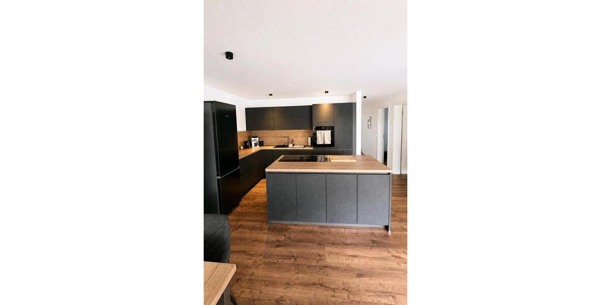Erdgeschoßwohnung Bad Liebenzell - 3.5 Zimmer, 79 m&sup2;, 1.200&euro; | Angebot:26680567