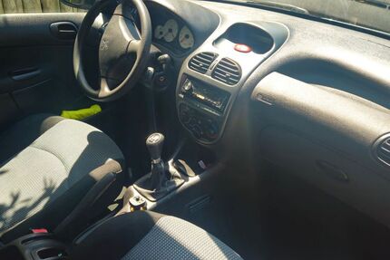 Peugeot 206 145.000 km 1.390 &euro; Aidlingen 71134