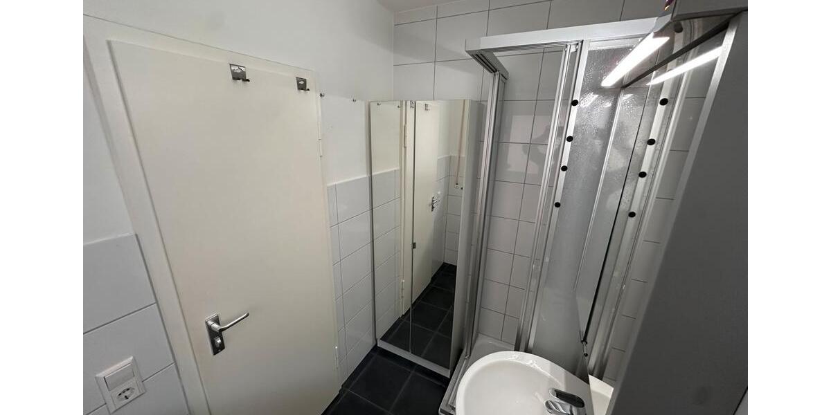 Etagenwohnung Pforzheim Weststadt - 1 Zimmer, 33 m&sup2;, 450&euro; | Angebot:26228305