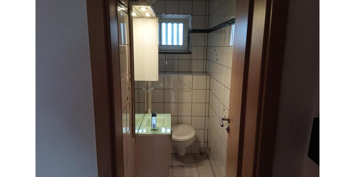 Etagenwohnung Illingen - 4 Zimmer, 90 m&sup2;, 1.400&euro; | Angebot:26338869