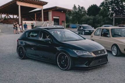 Seat Leon 177.595 km 7.300 &euro; Karlsruhe-Hagsfeld 76139