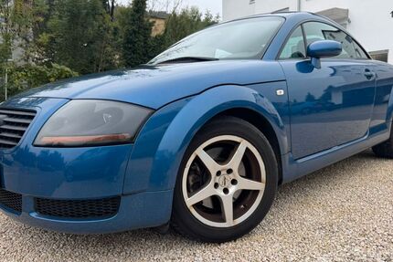 Audi TT 280.000 km 2.999 € Stuttgart 70563
