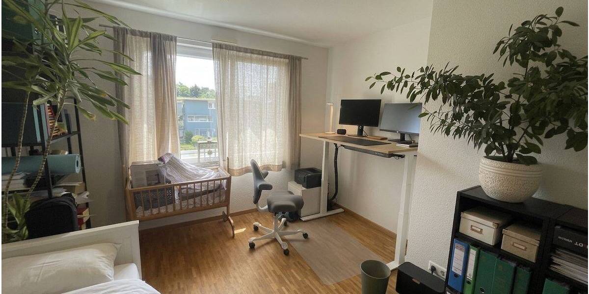Etagenwohnung Karlsruhe / Neureut Neureut - 4 Zimmer, 144 m&sup2;, 1.720&euro; | Angebot:26916849