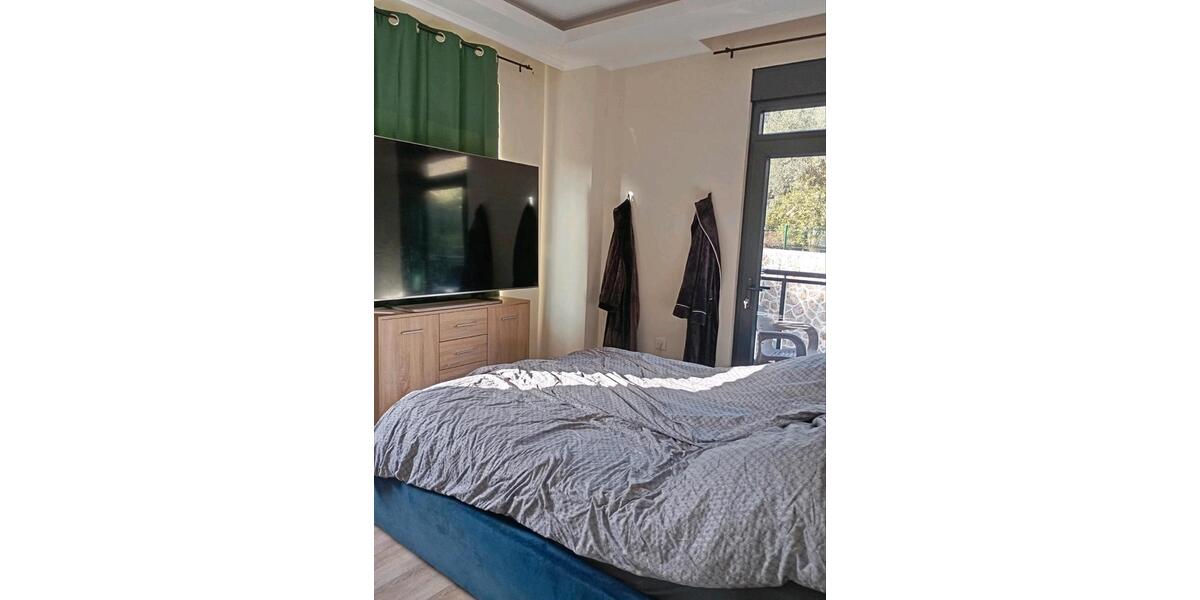 Etagenwohnung Engelsbrand - 4 Zimmer, 160 m&sup2;, 140.000&euro; | Angebot:27264412