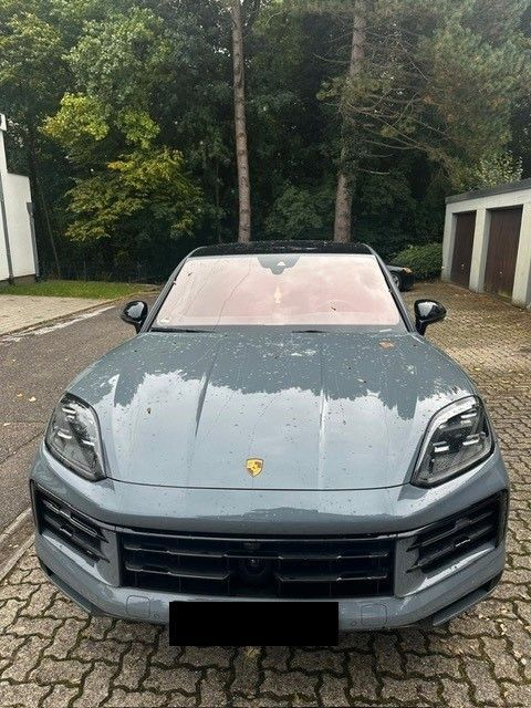 Porsche Cayenne 34.500 km 109.000 € Karlsruhe 76199