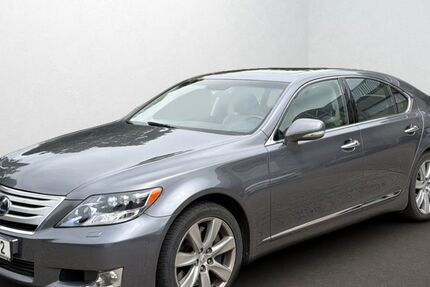 Lexus LS 600 104.000 km 22.990 &euro; Bretten-Neibsheim 75015