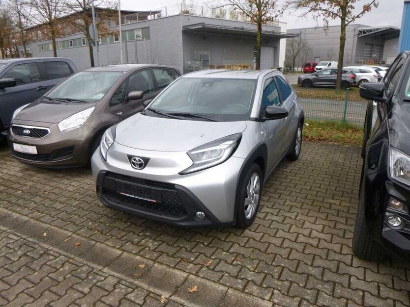 Aygo (X)