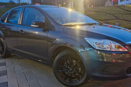 Ford Focus 151.000 km 3.899 &euro; Dobel 75335