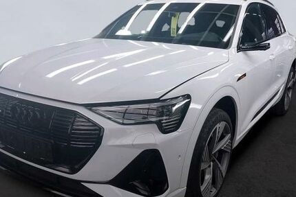 Audi e-tron 43.893 km 39.900 &euro; Ettlingen 76275