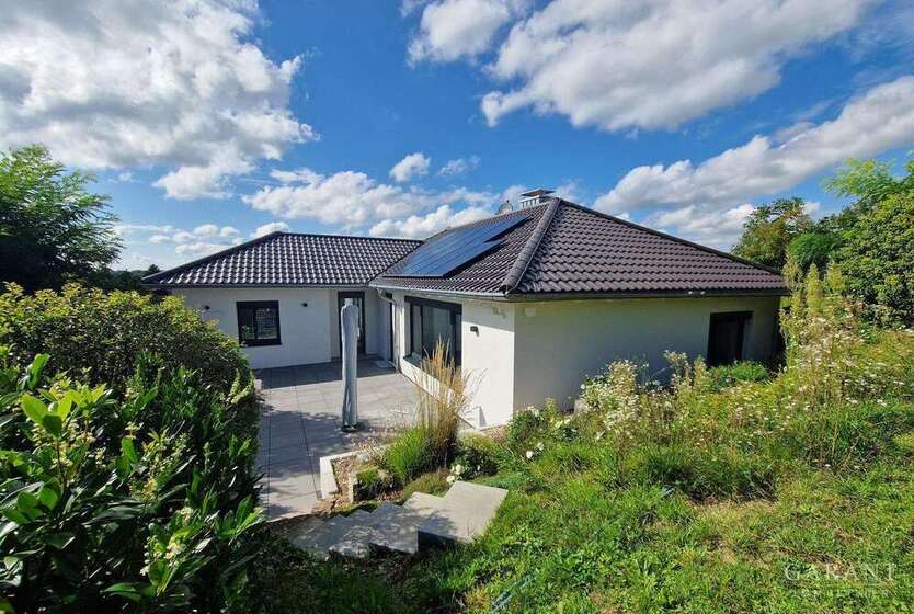 Haus zum Kaufen in Weingarten 2.000.000 € 227 m²