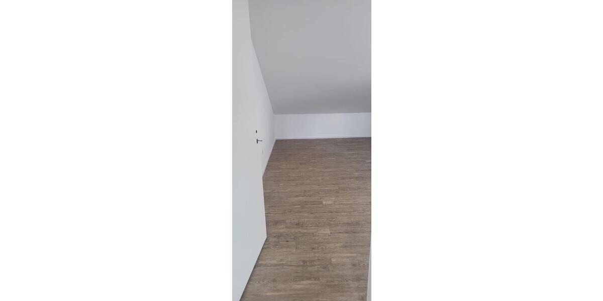 Einfamilienhaus Ettlingen - 5 Zimmer, 190 m&sup2;, 750.000&euro; | Angebot:26123928