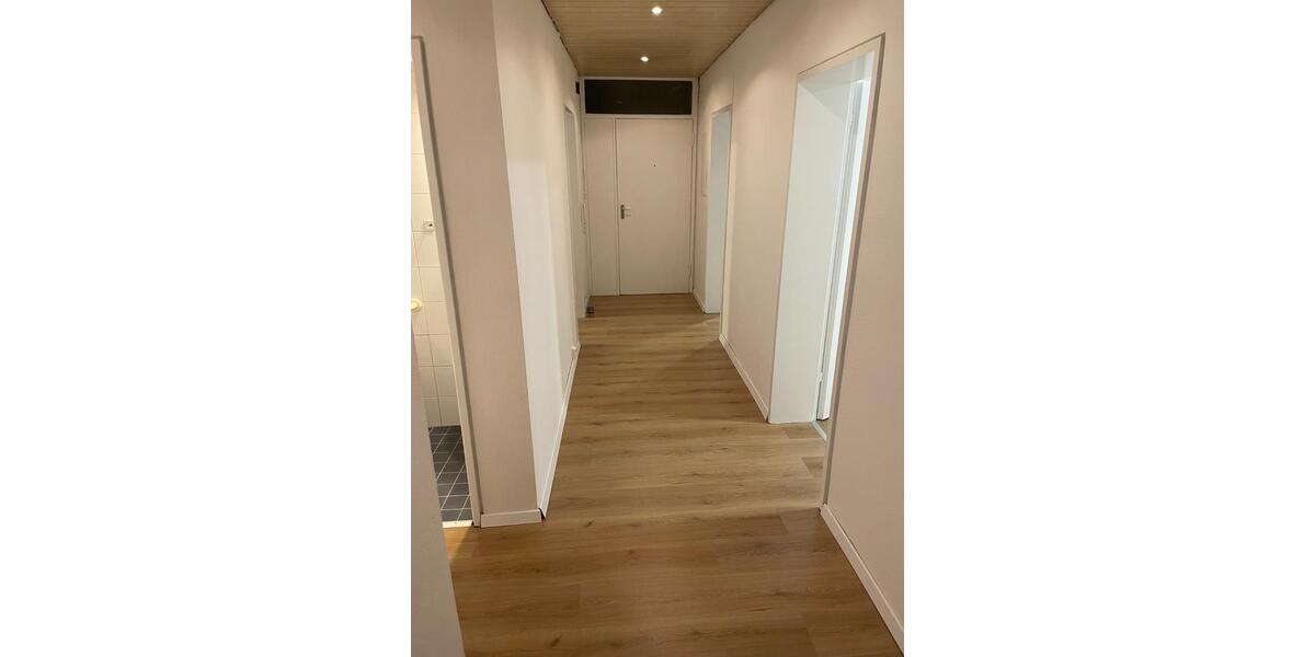 Etagenwohnung Karlsruhe Hagsfeld - 25 Zimmer, 96 m&sup2;, 590&euro; | Angebot:24627429