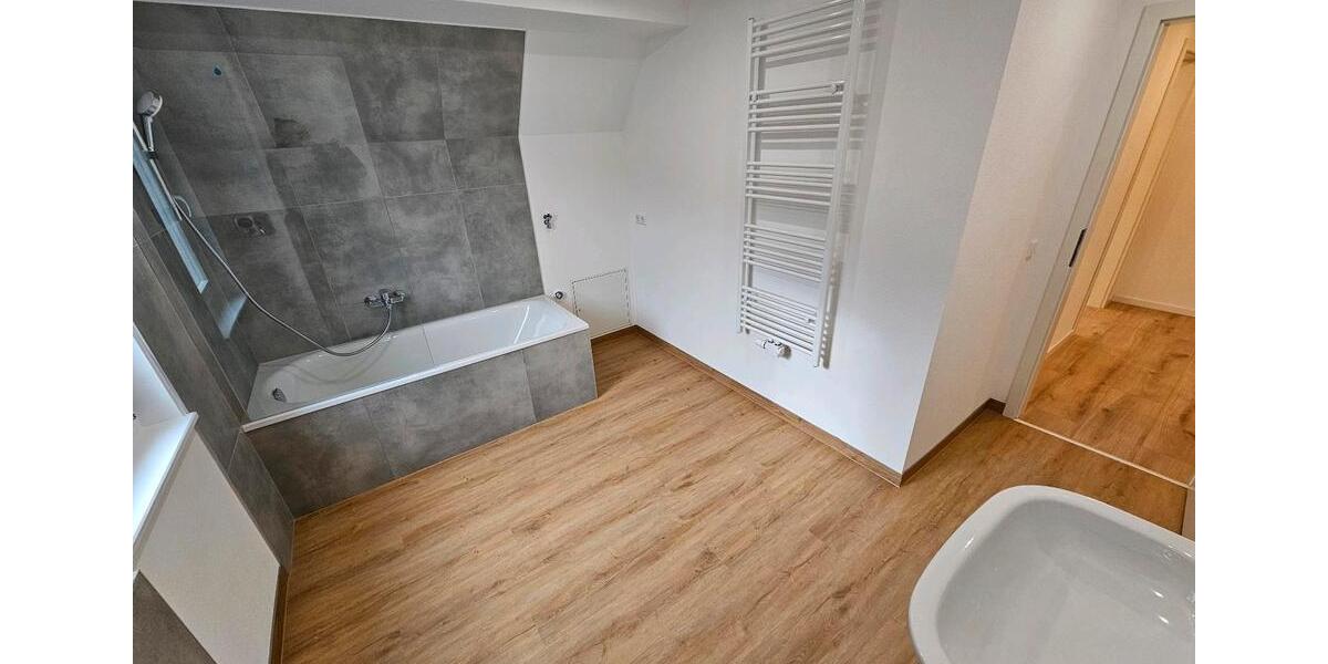 Maisonettenwohnung Pforzheim Eutingen - 5 Zimmer, 144 m&sup2;, 1.380&euro; | Angebot:26167406