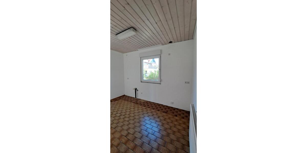 Maisonettenwohnung Keltern - 5 Zimmer, 130 m&sup2;, 1.400&euro; | Angebot:26326724