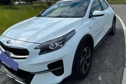 Kia XCeed 79.000 km 13.300 € Neulingen 75245
