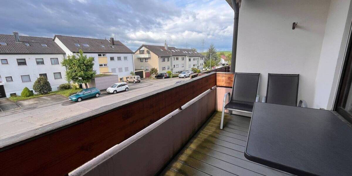 Etagenwohnung Leonberg - 4 Zimmer, 95 m&sup2;, 245.000&euro; | Angebot:26863549