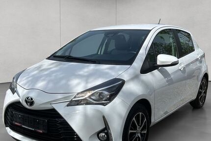 Toyota Yaris 51.437 km 10.990 &euro; Karlsruhe 76227