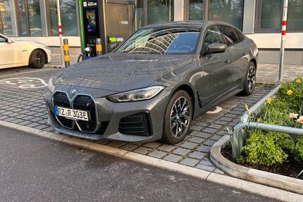 BMW i4 26.325 km 43.700 &euro; Karlsruhe 76137