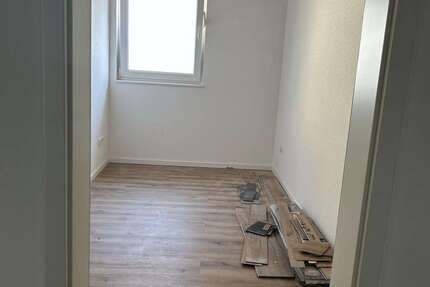 Zimmer Karlsruhe Südstadt - 400&euro; | Angebot:27385219