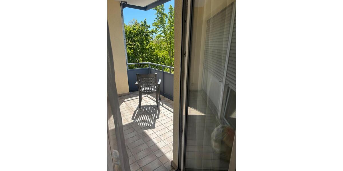 Etagenwohnung Karlsruhe Beiertheim-Bulach - 3 Zimmer, 96 m&sup2;, 1.200&euro; | Angebot:26464815
