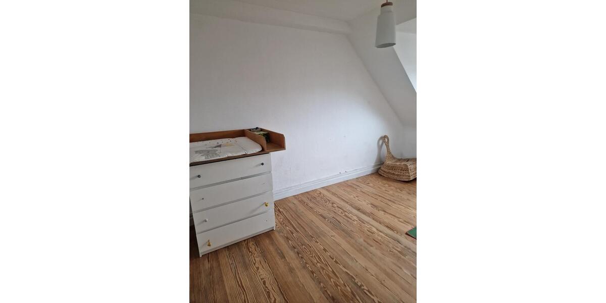 Etagenwohnung Pforzheim Büchenbronn - 3 Zimmer, 49 m&sup2;, 110.000&euro; | Angebot:26738755