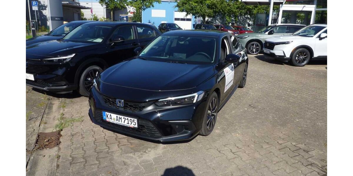 Honda Civic 2.222 km 35.999 € Ettlingen-Bruchhausen 76275