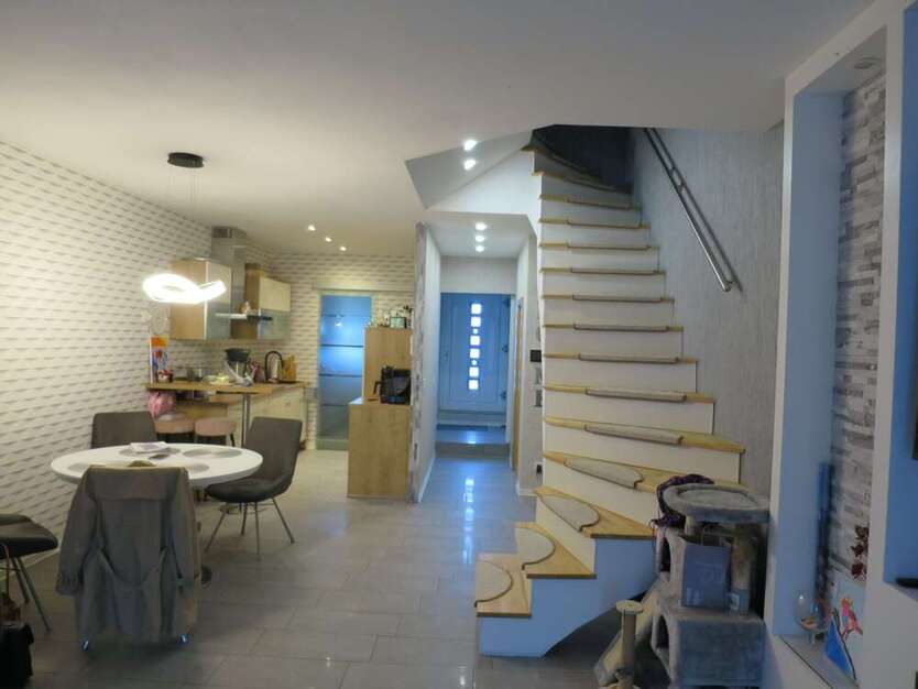 Haus zum Kaufen in Mühlacker 420.000 € 133 m²