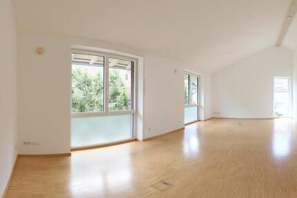 Charmante 3-Zimmerwohnung in ruhiger, zentraler Lage zimmer