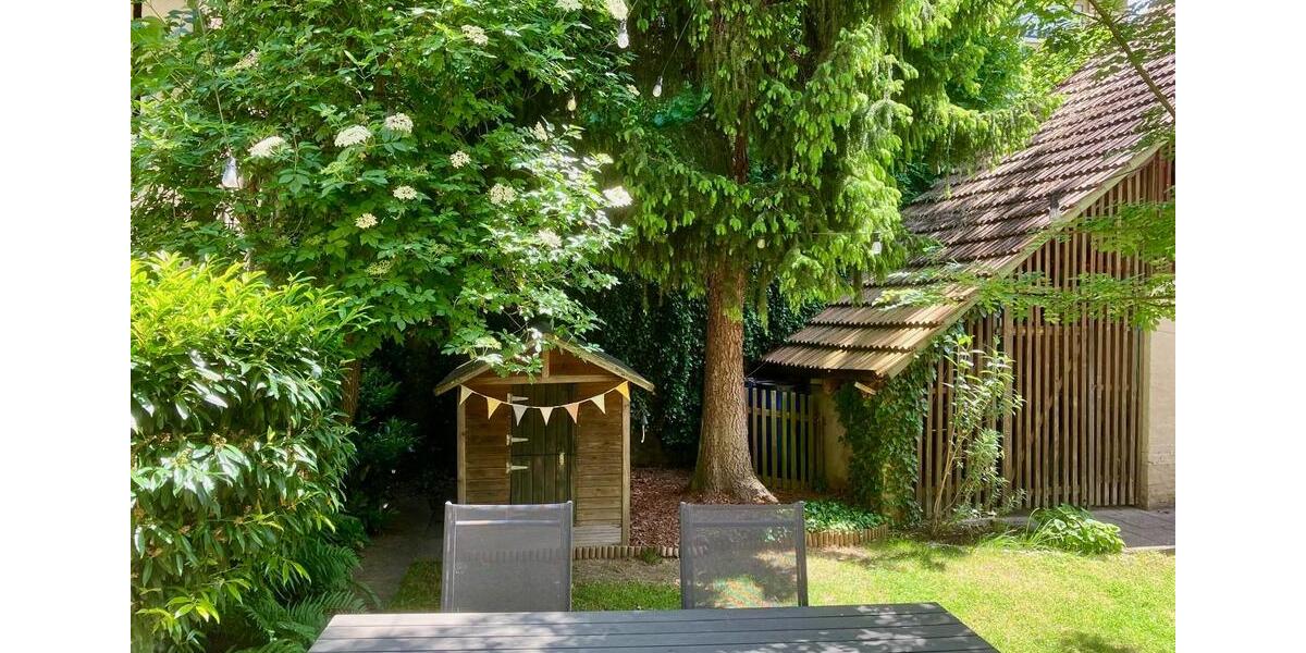 Haus zu vermieten, 135 m2, 5,5 Zi, Altbau in Bretten, zentrumsnah 5.5 zimmer