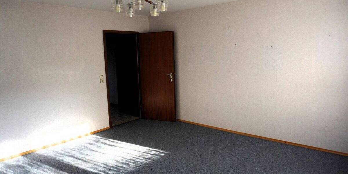 Doppelhaushälfte Bruchsal - 7 Zimmer, 162 m&sup2;, 425.000&euro; | Angebot:26534949