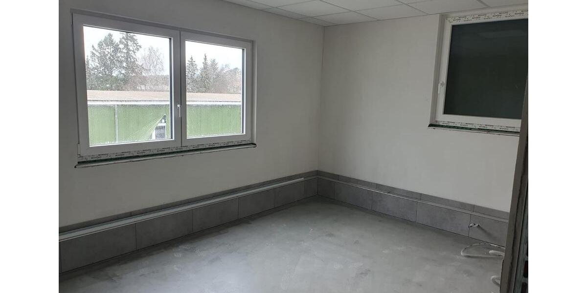 Gewerbeobjekt Unterreichenbach - 6&euro; | Angebot:24314808