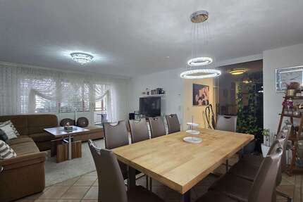 Wohnung Karlsbad - 4 Zimmer, 113 m&sup2;, 349.000&euro; | Angebot:26013701