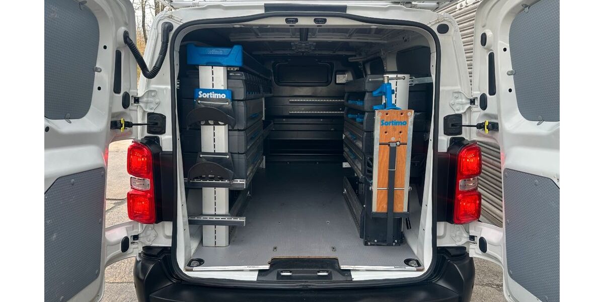 Opel Vivaro 81.934 km 17.000 &euro; Sindelfingen 71065