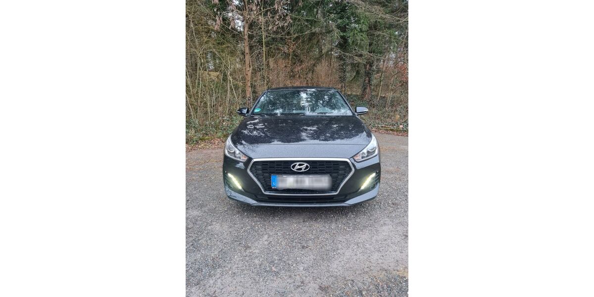 Hyundai i30 88.000 km 11.990 &euro; Karlsbad 76307