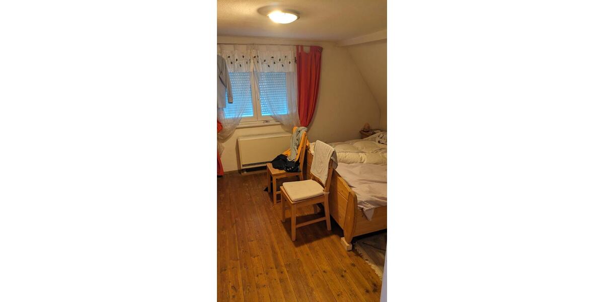 Einfamilienhaus Vaihingen an der Enz - 7 Zimmer, 130 m&sup2;, 239.000&euro; | Angebot:26592937