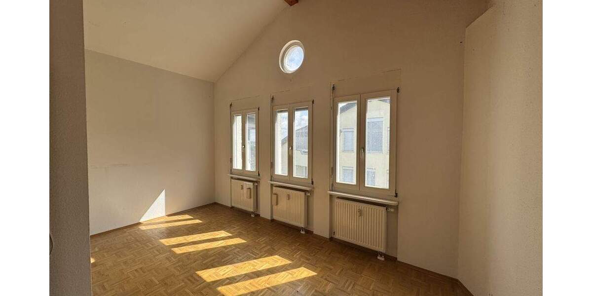 Etagenwohnung Pforzheim Buckenberg - 3 Zimmer, 60 m&sup2;, 199.000&euro; | Angebot:21476972