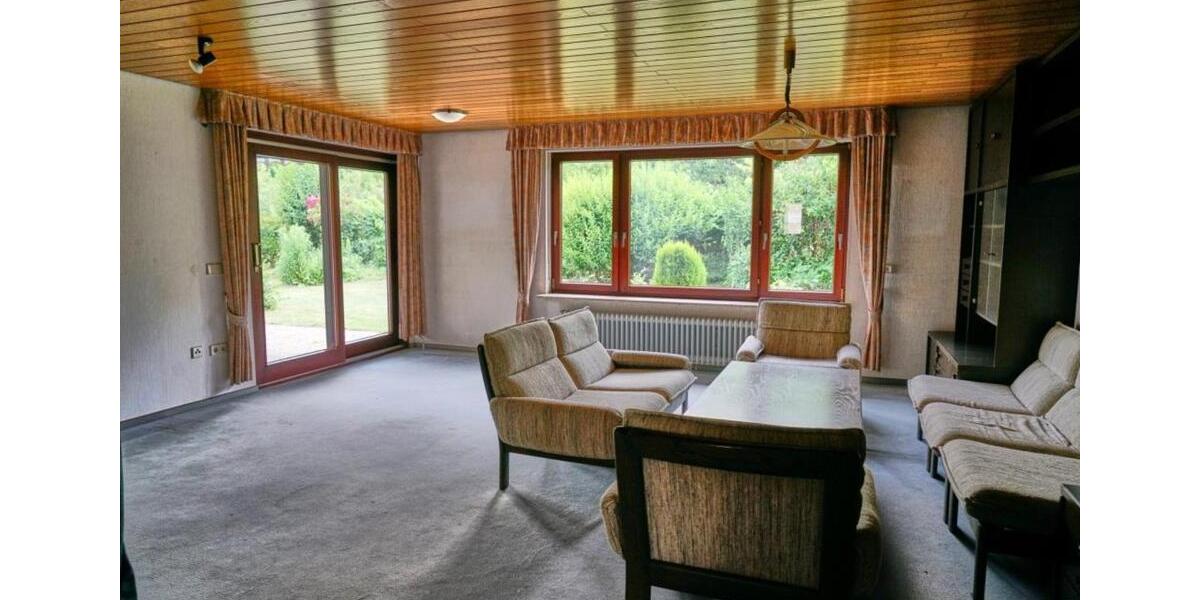 gepflegtes Einfamilienhaus mit Garten in Top-Lage 8 zimmer