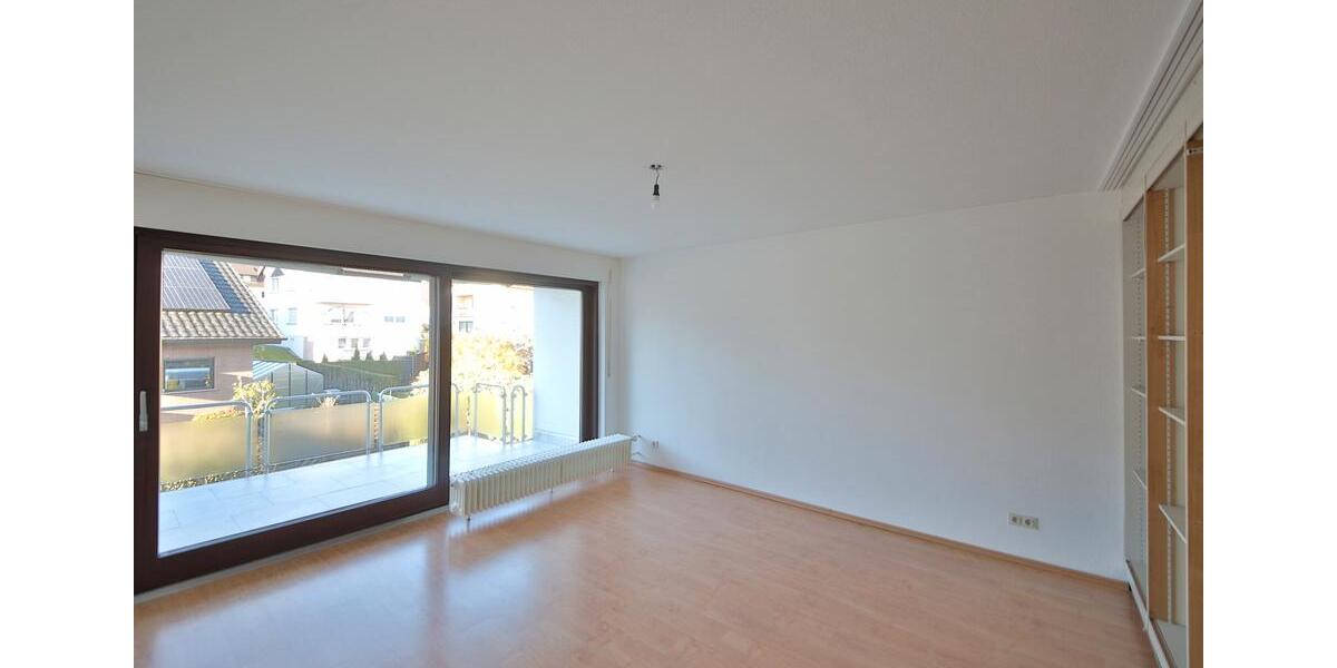Doppelhaushälfte Pforzheim Büchenbronn - 5 Zimmer, 200 m&sup2;, 1.400&euro; | Angebot:23737073