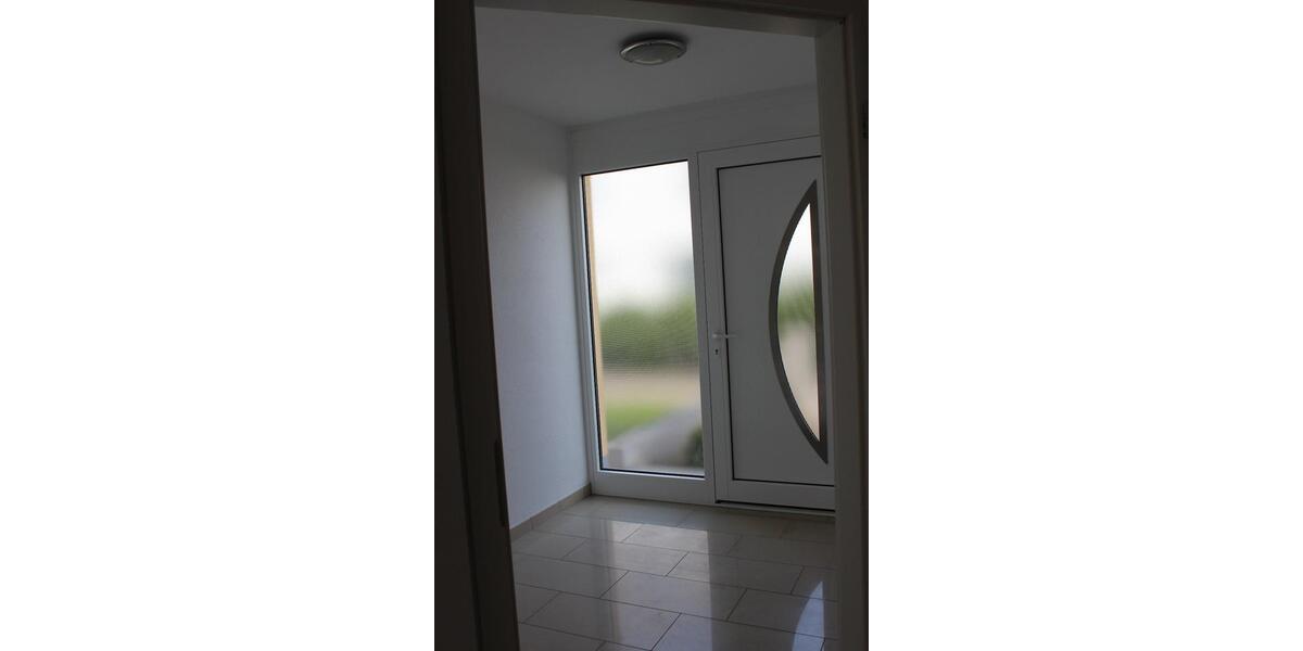 Reihenhaus Sindelfingen Darmsheim - 5.5 Zimmer, 136 m&sup2;, 2.400&euro; | Angebot:26313388