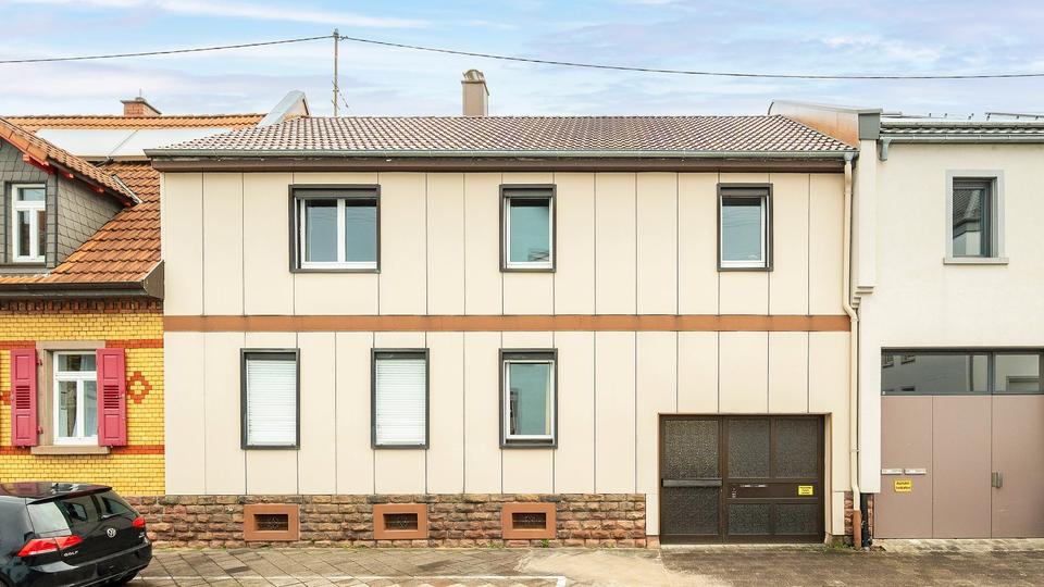 Mehrfamilienhaus, Wohnhaus Karlsruhe Rüppurr - 8 Zimmer, 184 m&sup2;, 895.000&euro; | Angebot:25308451