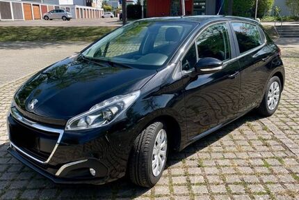 Peugeot 208 30.500 km 9.990 € Bietigheim-Bissingen 74321
