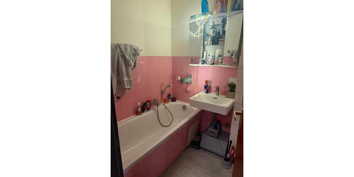 Erdgeschoßwohnung Stutensee - 1 Zimmer, 32 m&sup2;, 420&euro; | Angebot:26464132