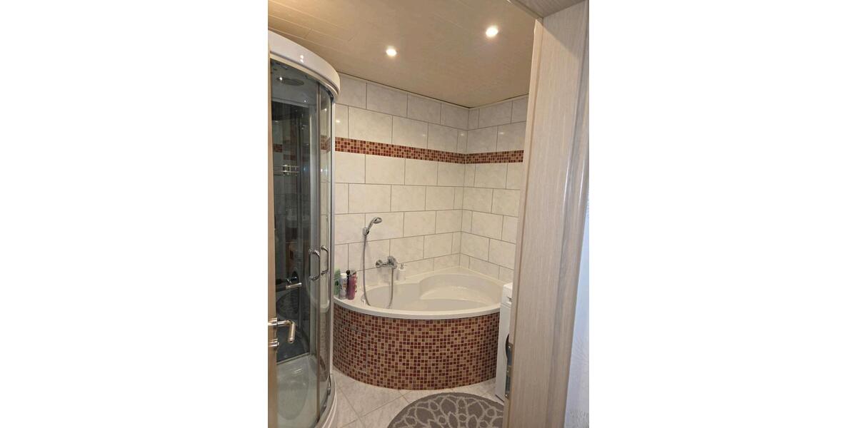 Etagenwohnung Pforzheim Eutingen - 3.5 Zimmer, 84 m&sup2;, 270.000&euro; | Angebot:24964356