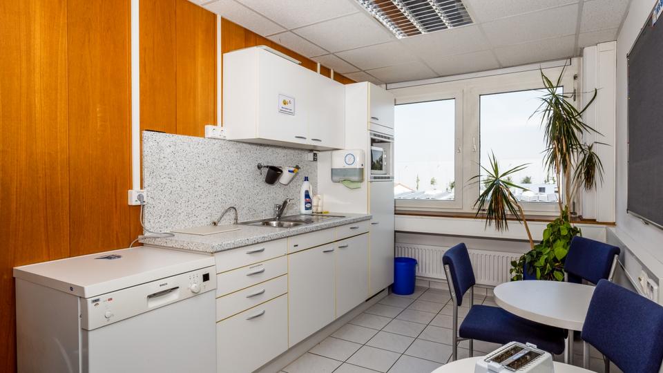 Gewerbeobjekt Schwieberdingen - 1.595&euro; | Angebot:25645253