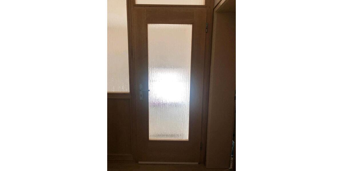 Dachgeschoßwohnung Walzbachtal - 3.5 Zimmer, 90 m&sup2;, 1.100&euro; | Angebot:26023506