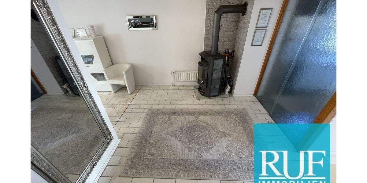 Reihenmittelhaus Pforzheim Eutingen - 4 Zimmer, 110 m&sup2;, 380.000&euro; | Angebot:25693390