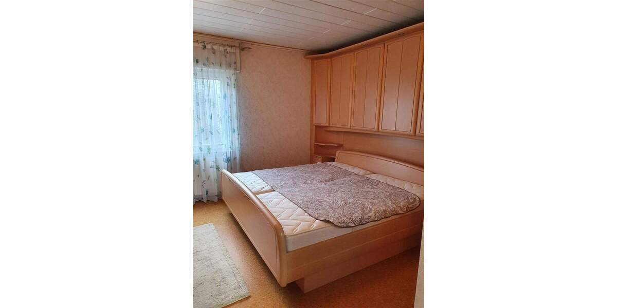 Mehrfamilienhaus, Wohnhaus Pforzheim Büchenbronn - 5 Zimmer, 179 m&sup2;, 698.000&euro; | Angebot:25745047