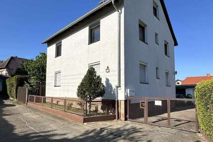 Haus zum Kaufen in Karlsbad 495.000 € 162 m² 8 zimmer